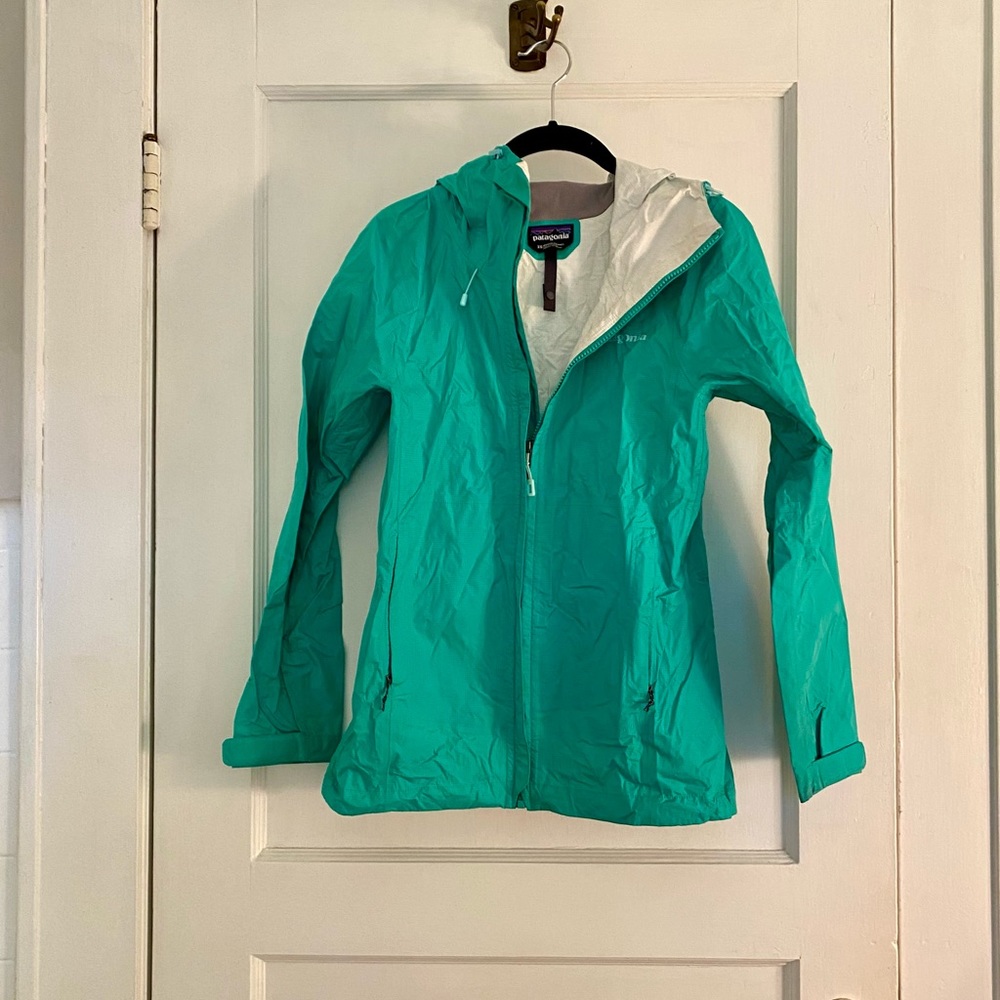 Water Resistant Patagonia Shell Jacket